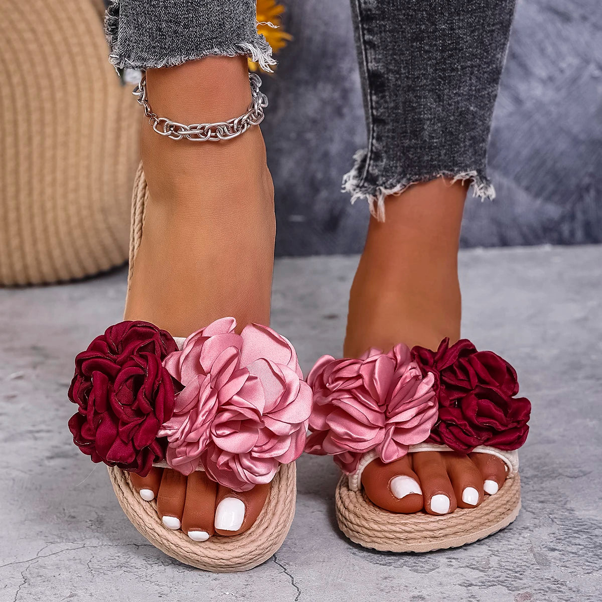 Large Flower Lightweight Non-Slip Flat Slippers