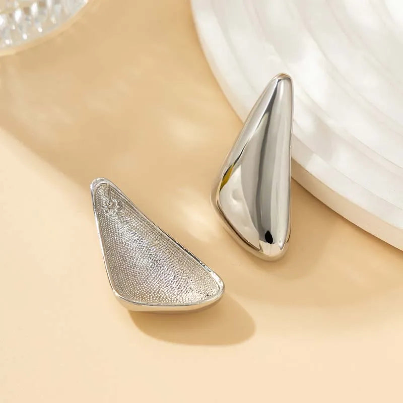Vintage Punk Smooth Metal Stud Earrings