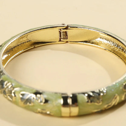 Vintage Enameled Flower Bangles Bracelet