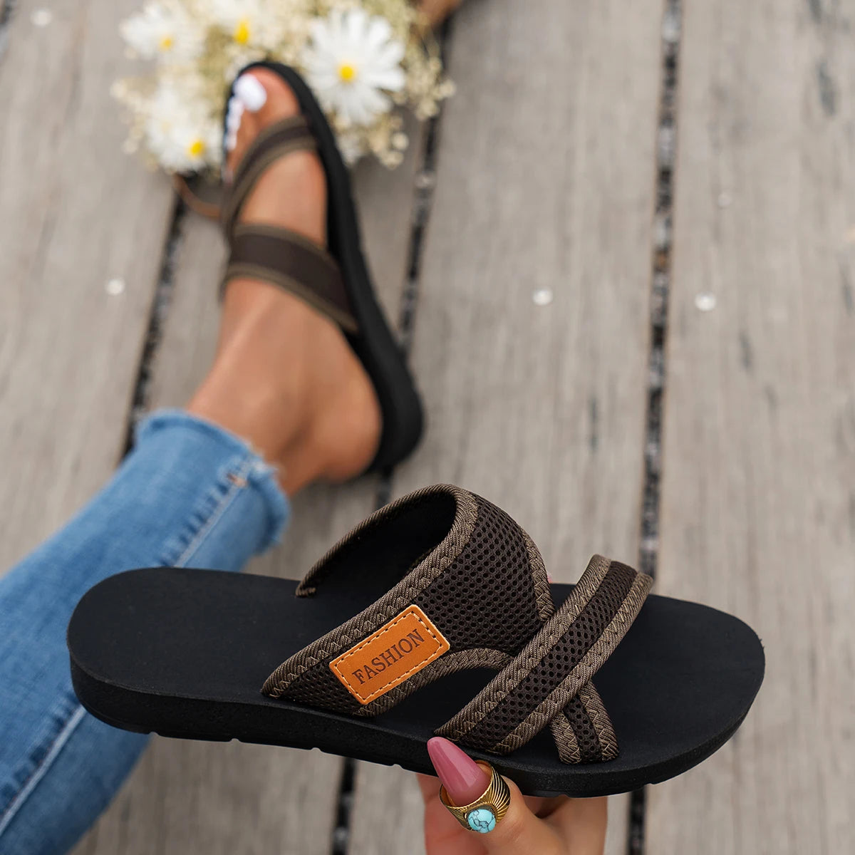 Mesh Breathable Flat Sandals