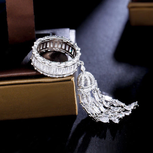 ThreeGraces Cubic Zirconia Long Tassel Charms Elegant Rings