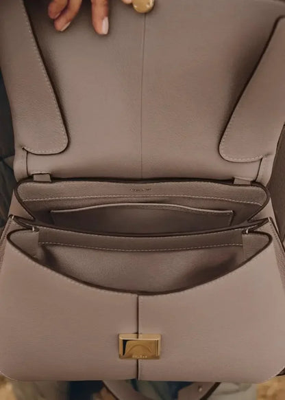 Leather pleated handbag