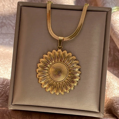 Exaggerated Punk Big Round O Shaped Necklace