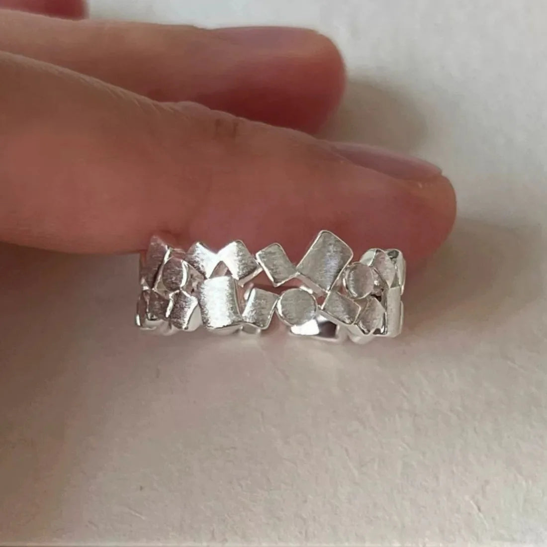 925 Sterling Silver Sparckling Moonstone Minimalist Handmade Ring