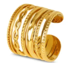 DANA Three-dimensional M Letter Ring