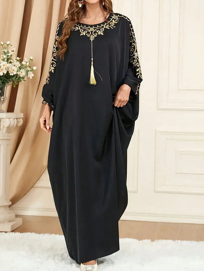 Elegant Long-Sleeved Plus Size Arabic Robe Dress