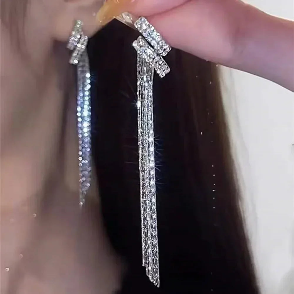 Exaggerated Leaf Flower Hoop Earrings