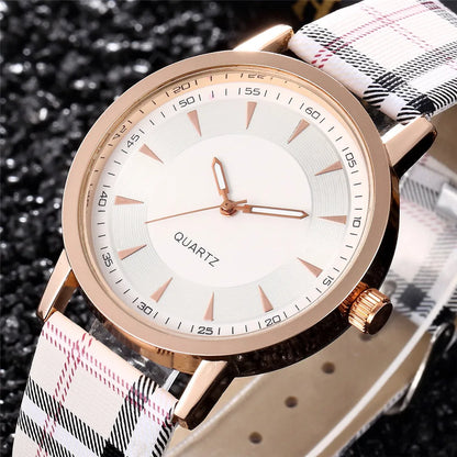 Vintage Plaid Leather Strap Quartz Wristwatches Watch