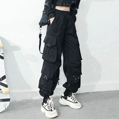 Pantalones deportivos con bolsillos estilo cargo punk