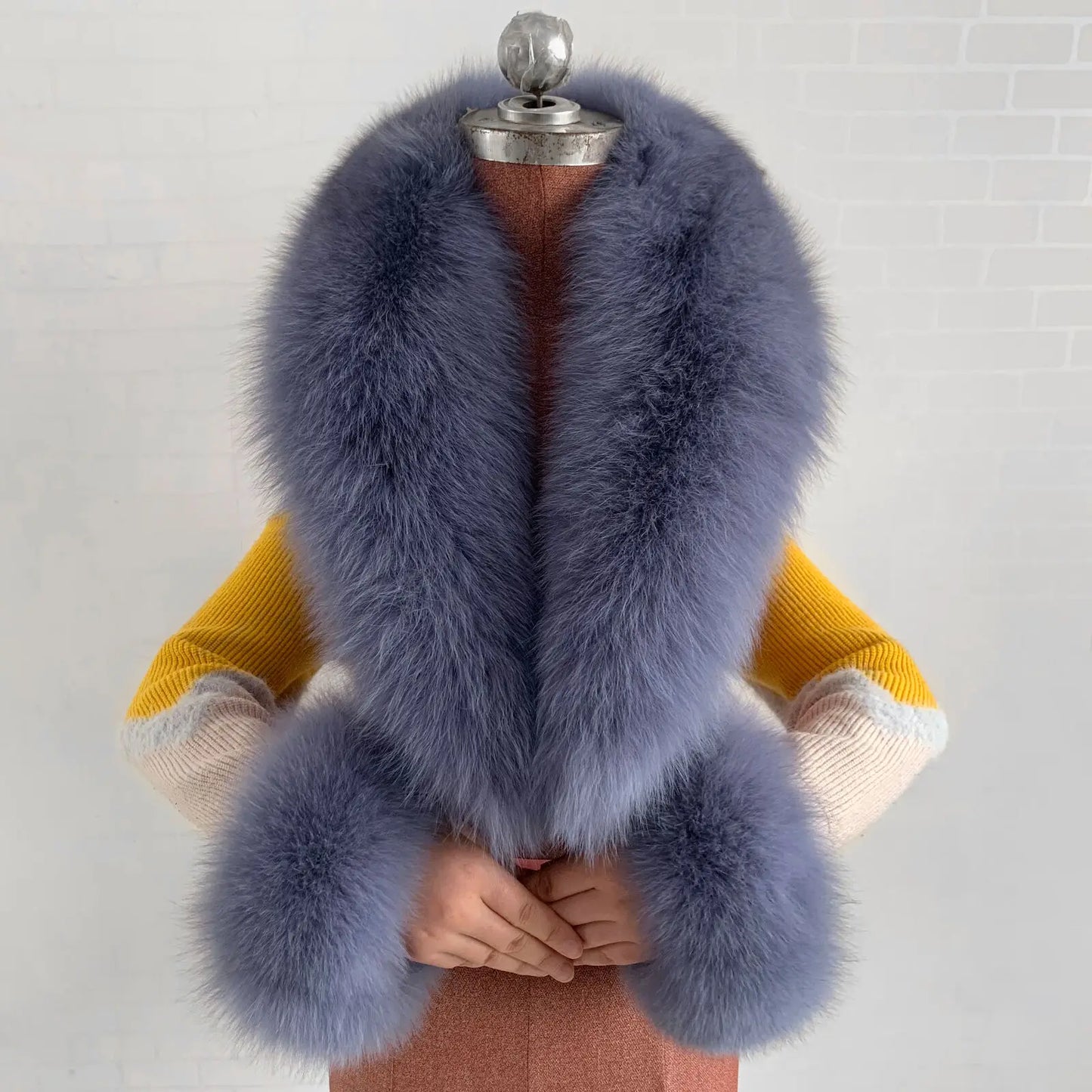 Conjunto de bufanda y puños de piel de zorro natural