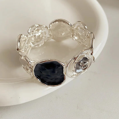 Vintage Dripping Oil Hollow Rose Flowers Geometric Bracelets