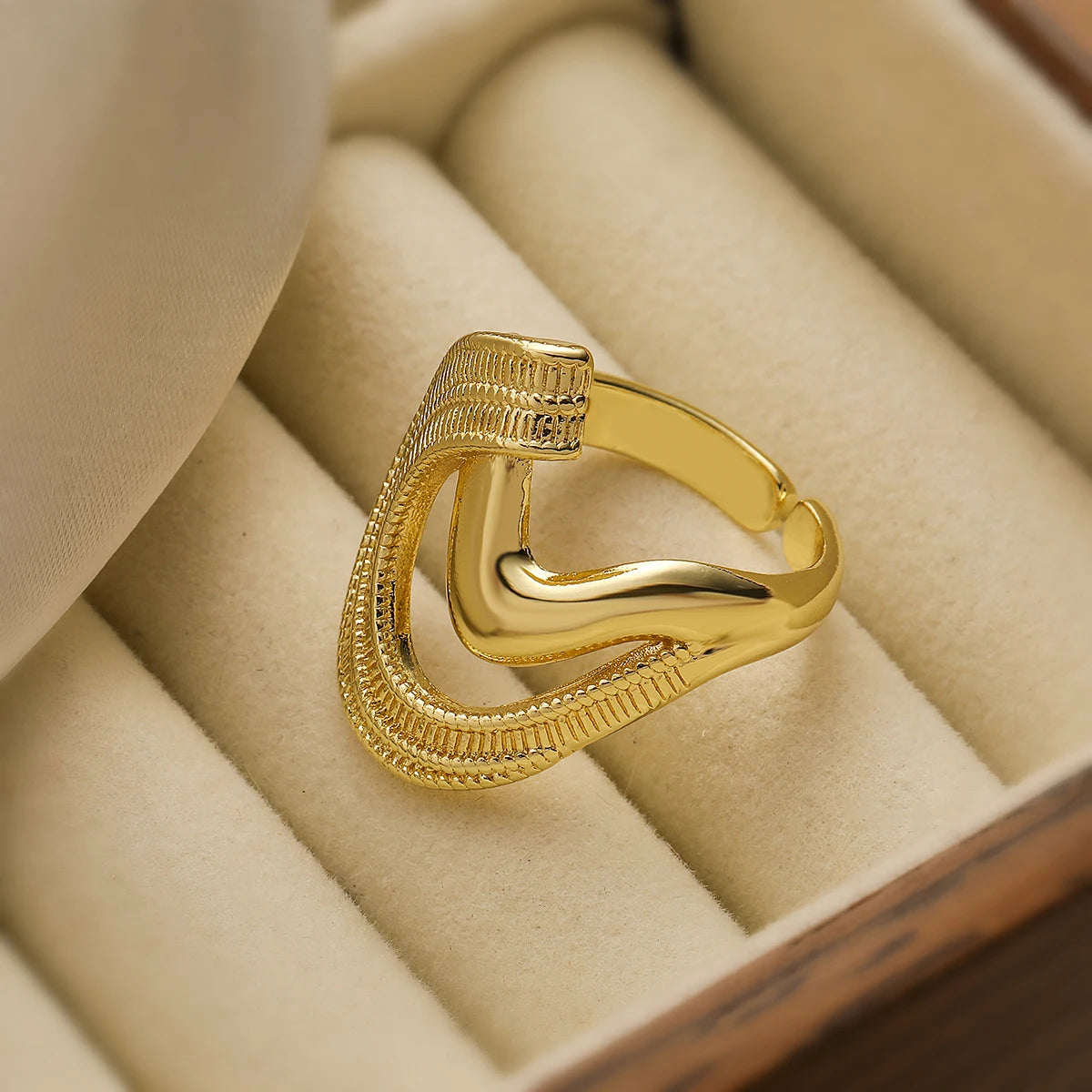 Gold/Silver Geometric Shiny AAA CZ Inlay Copper Rings