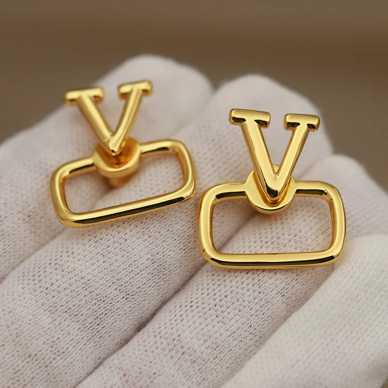 Sight Luxury Metal Letter V Stud Earrings