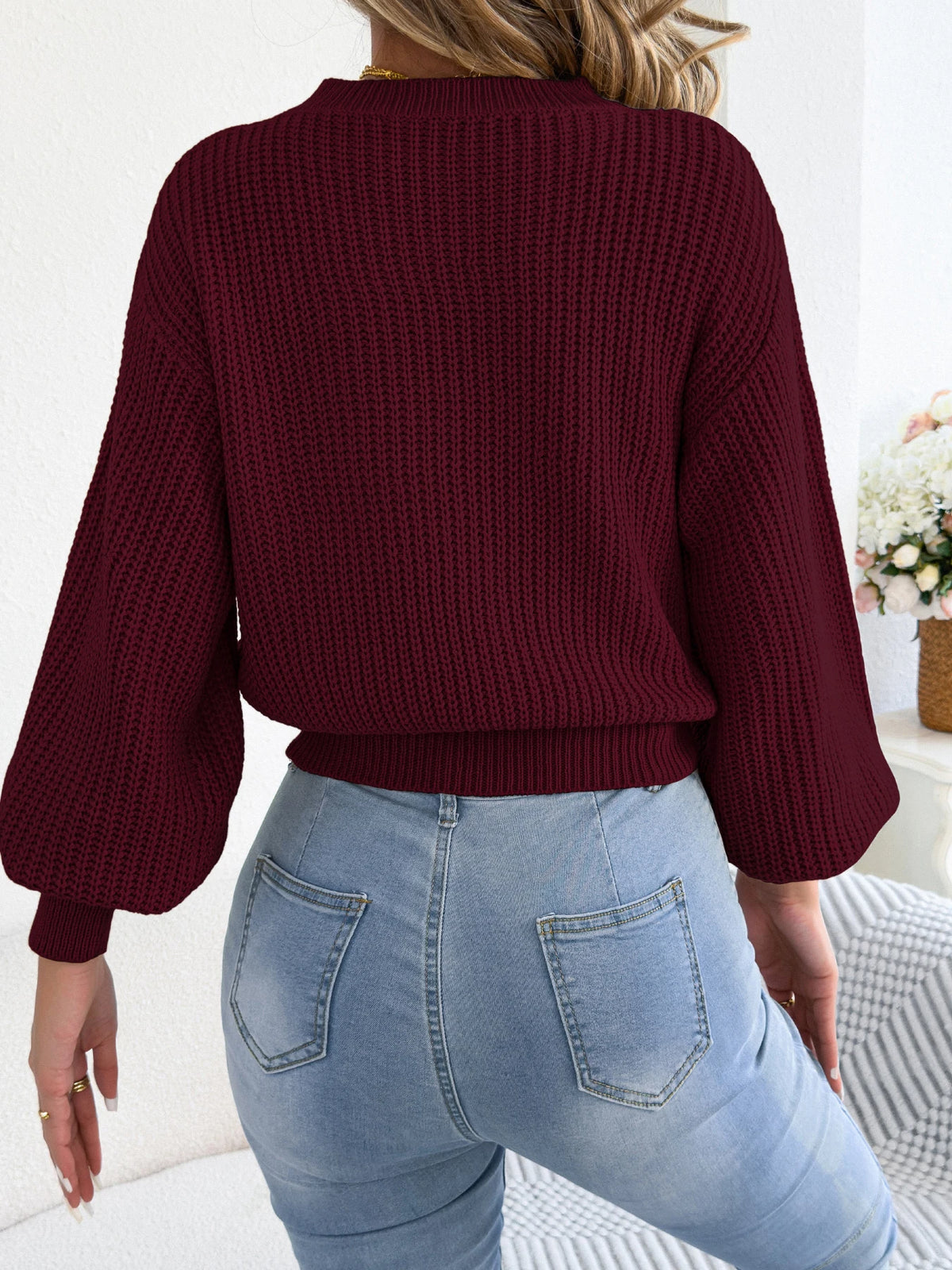 Round Neck Lantern Long Sleeve Knitted Sweaters