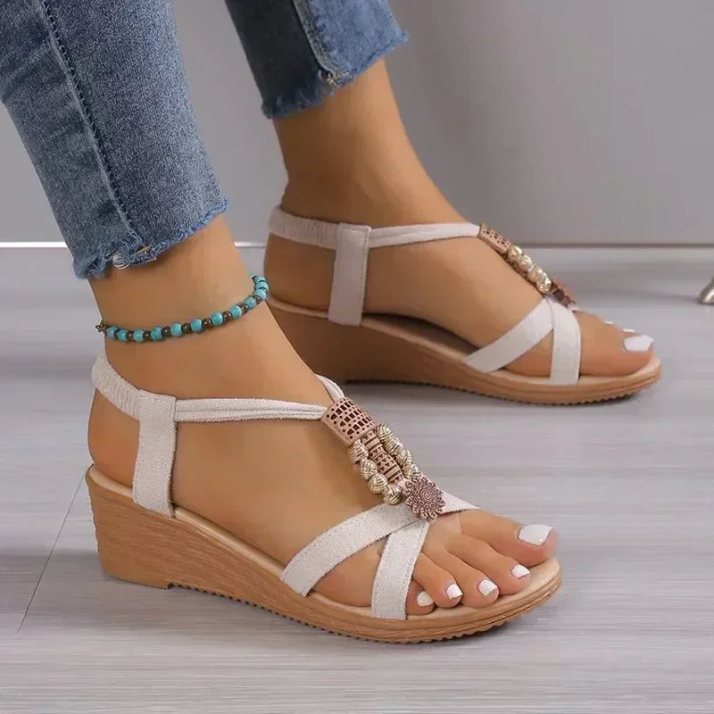 DANA Round Toe Heel Metal Casual Sandals
