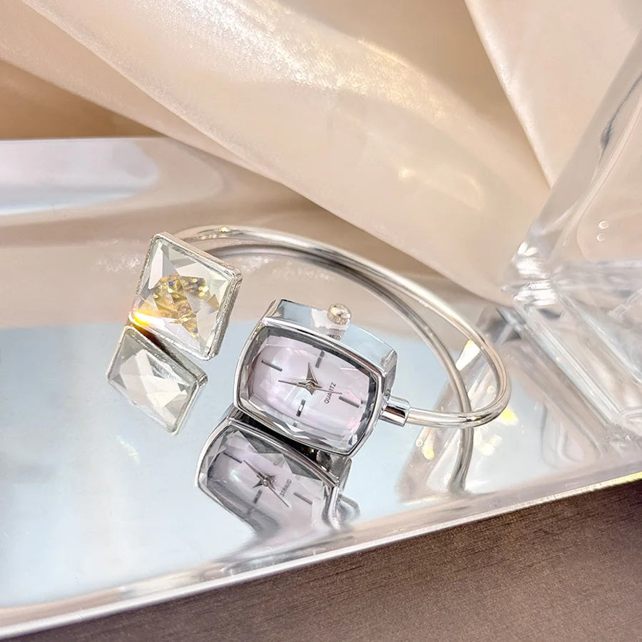 Big Diamond Bracelet Small Sugar Cube High-end Sense niche Quartz Watch