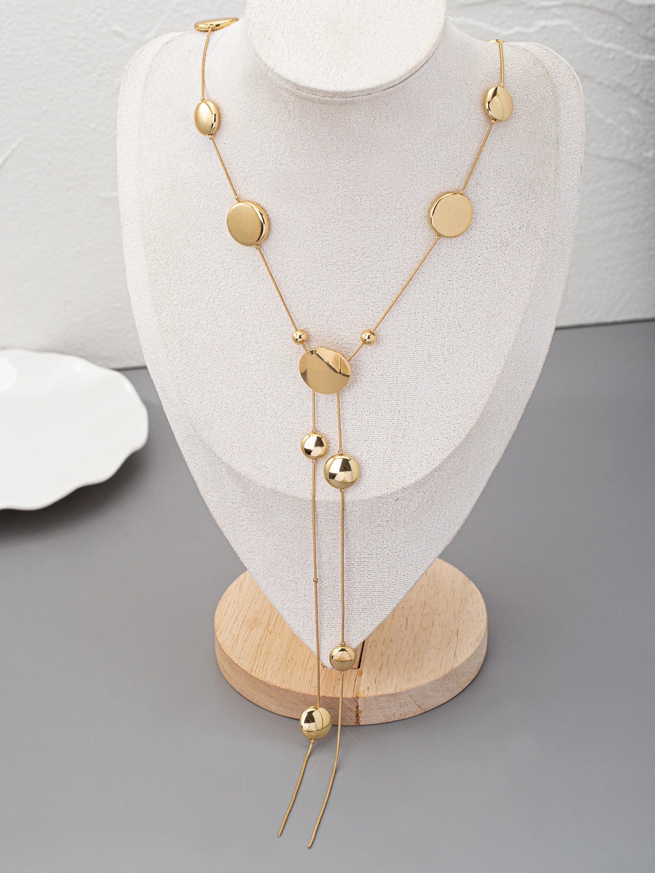 Elegant Exquisite Y-Shaped Necklace