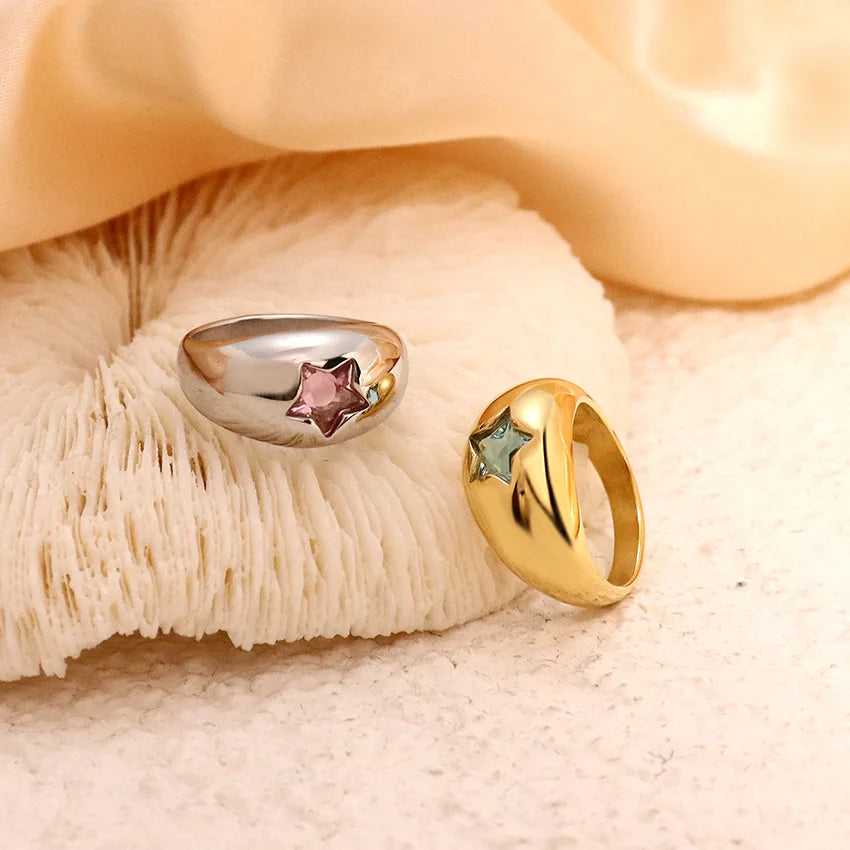 Waterproof 18K Gold Chubby Star Sleek Stainless Steel Pink Zircon Dome Finger Ring