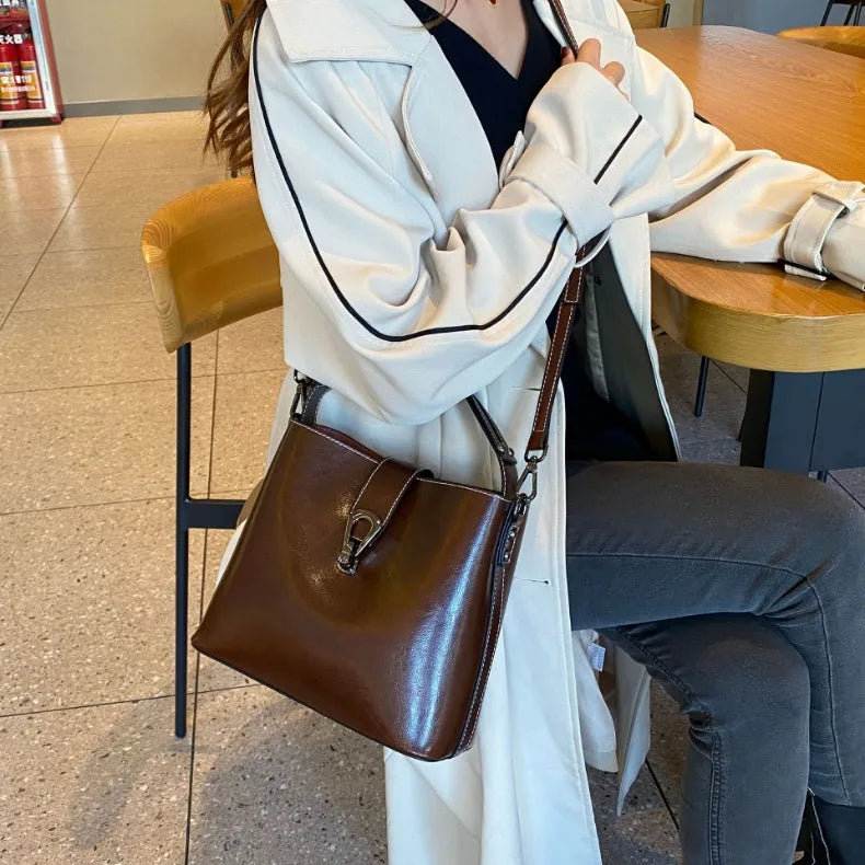 Real Oil Wax Leather Bucket Large Capacity Cowhide Crossbody Tote Bag