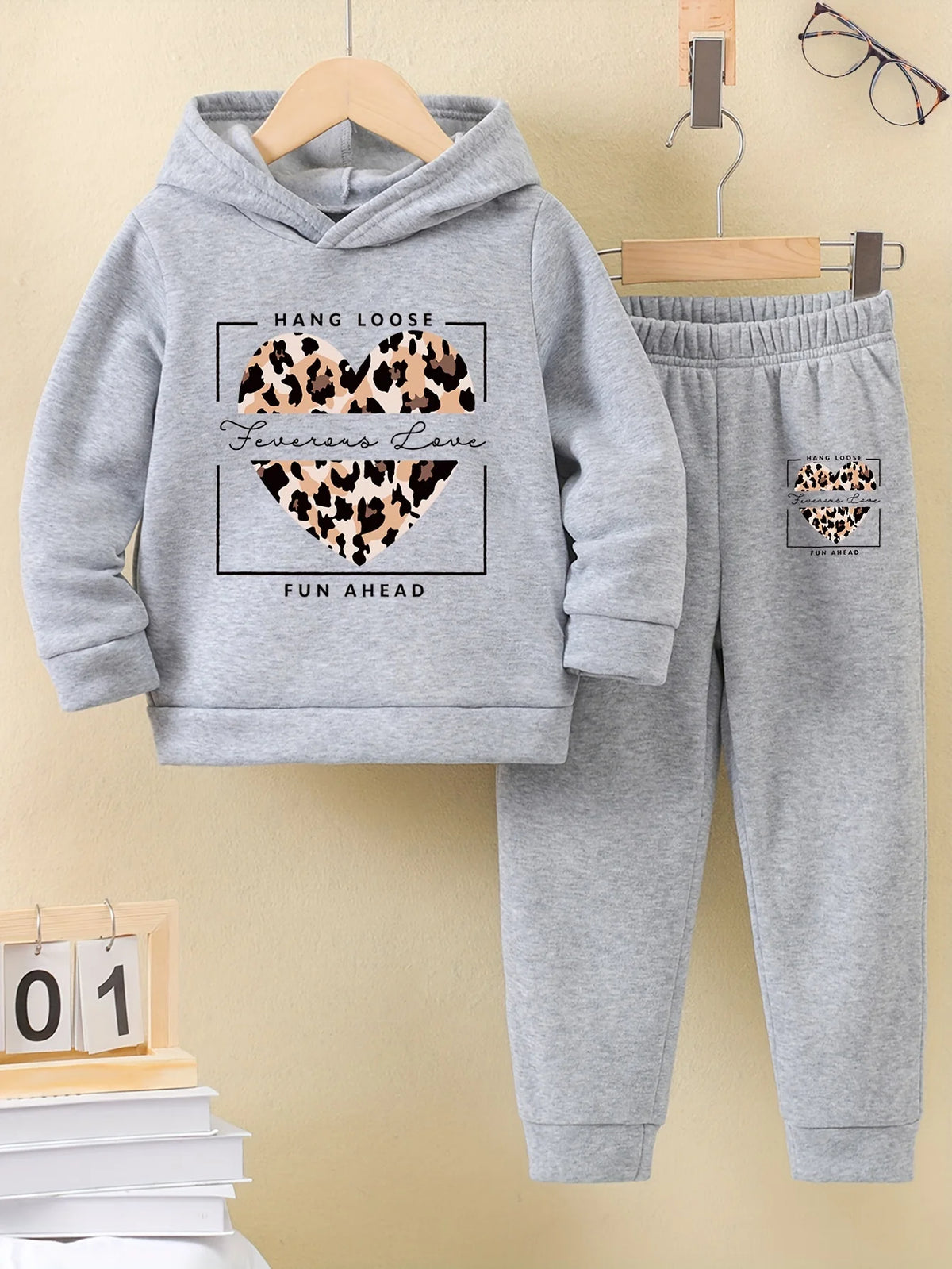 Fall/Winter casual warm print warm lining hoodie sweatpants set