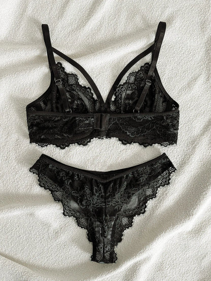 Eyelash Fancy lace strapping underwire Lingerie Set