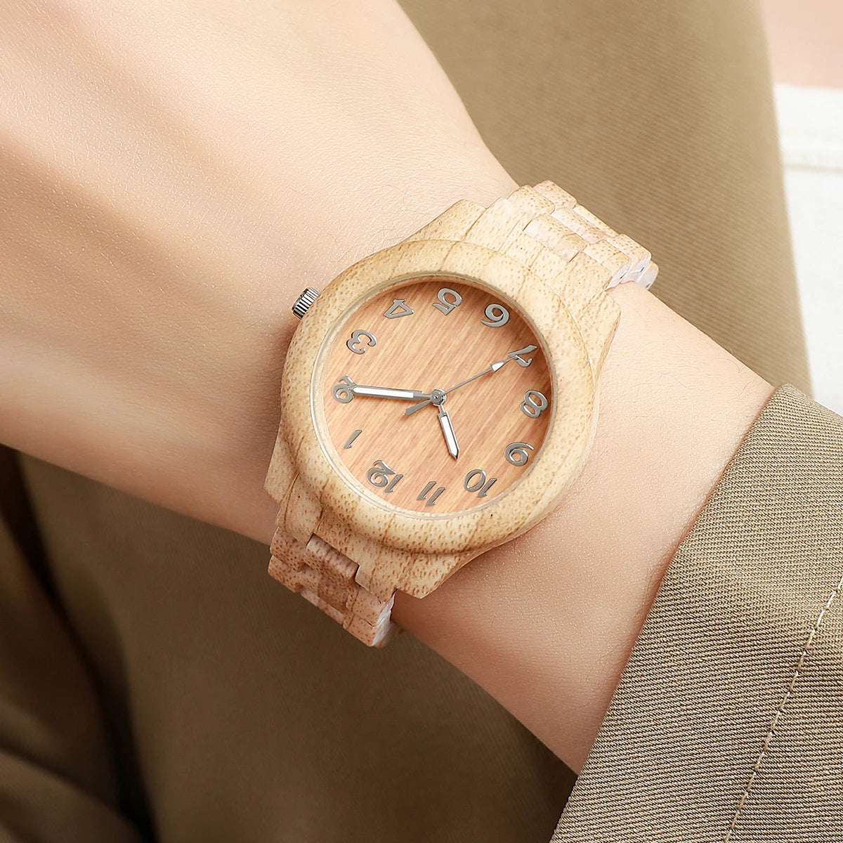 Casual Wooden Pattern Plastic Band Quartz Watch