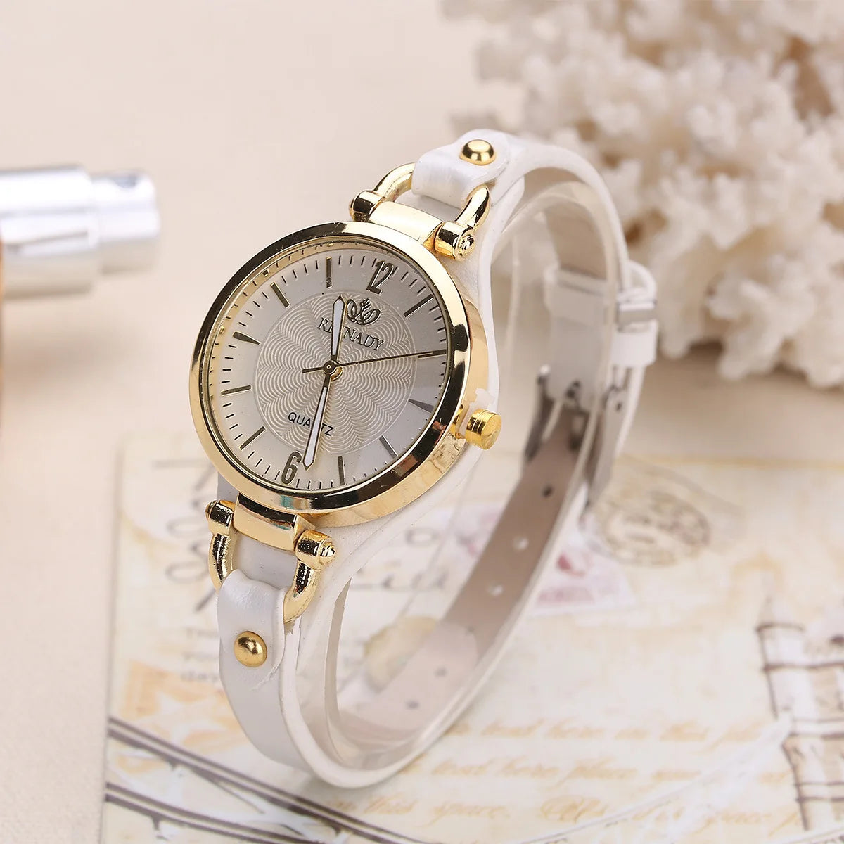 DANA Minimalist Luxurious Quartz Watch