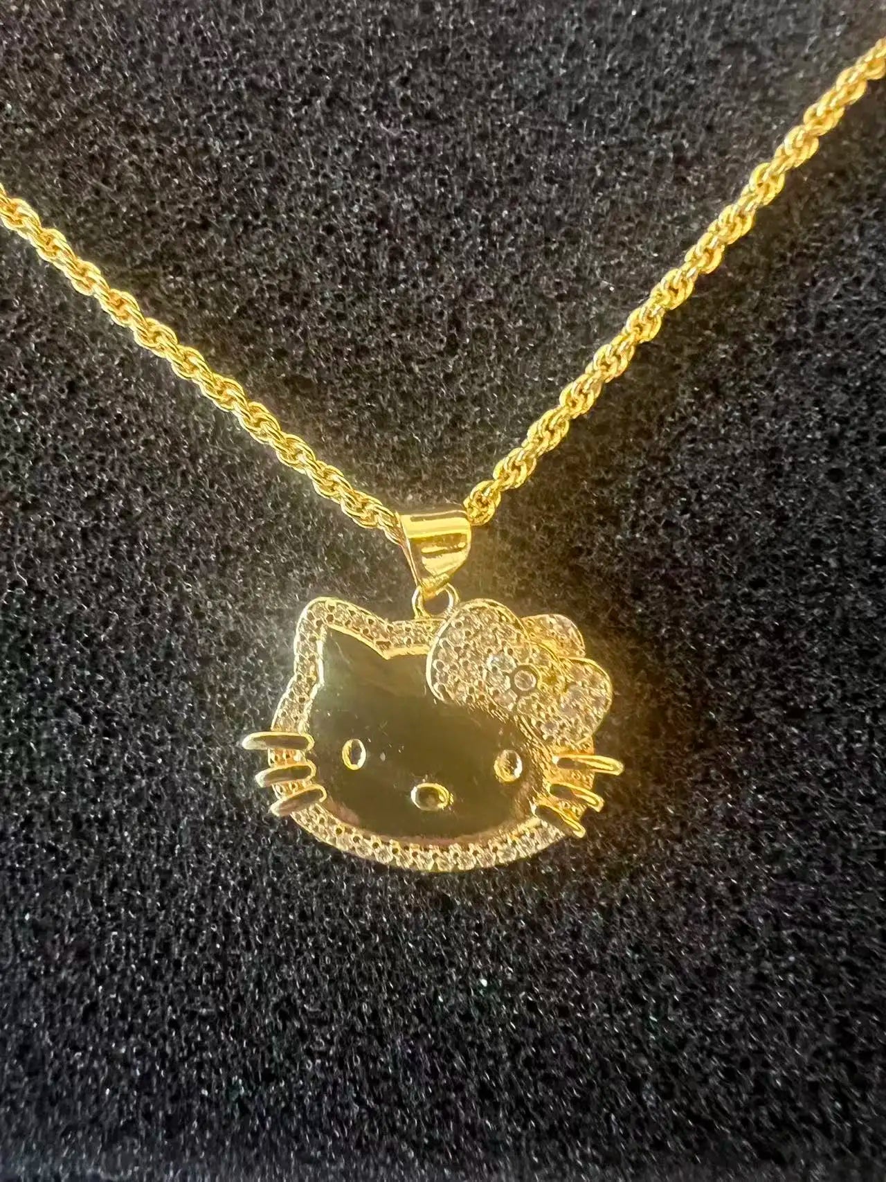 18K Gold Rope Chain Heart Pendant Necklace