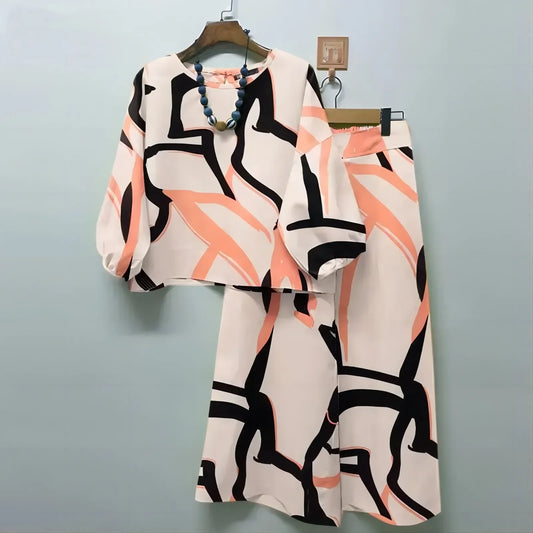 Elegant Geometric Print Matching Bohemian Set