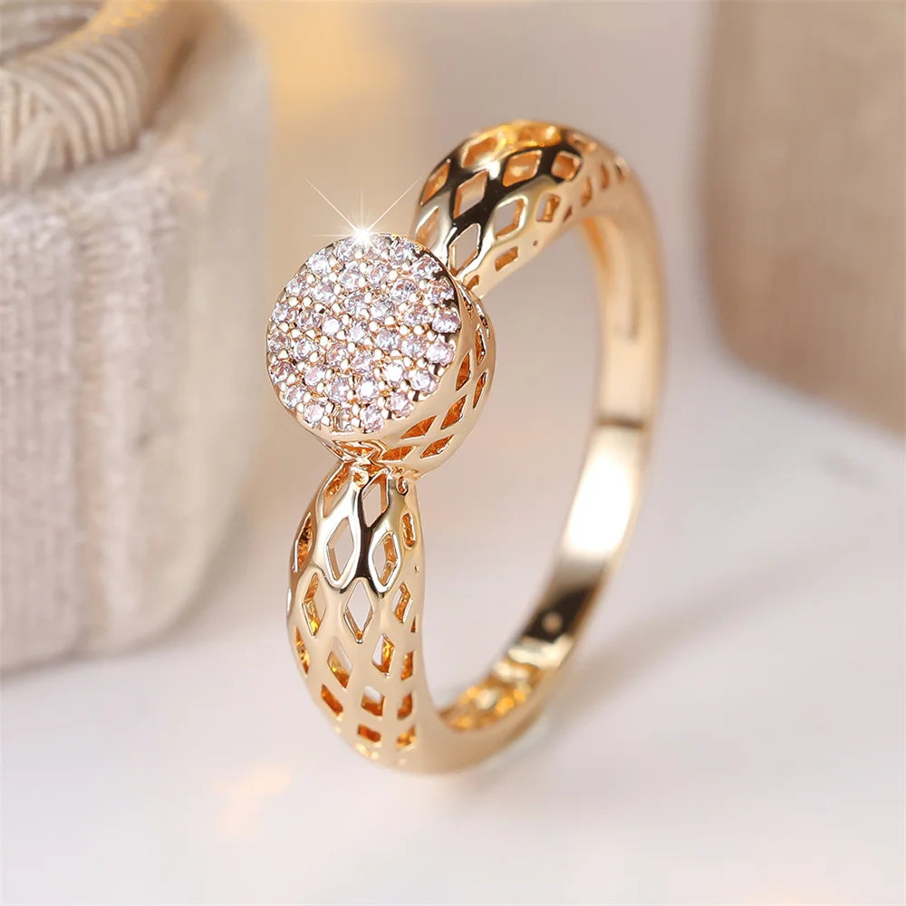 White Zircon Round Stone Hollow Metal Vintage Gold Rings