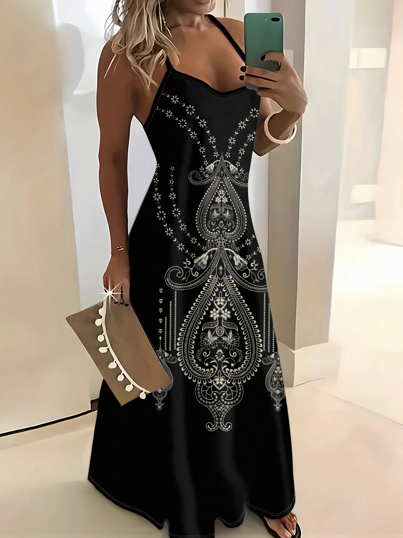 Vacation style Black And White Paisley round neck spaghetti strap dress