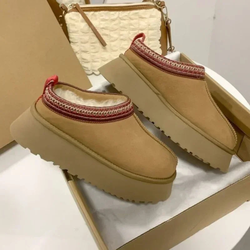 DANA Short Plush Flats Snow Boots
