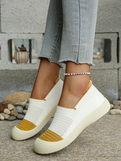 Retro Dual-tone Slip-on Breathable Soft Shoes