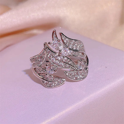 Huitan Luxury Trendy Leaf Design Full Paved Bling CZ Stone Rings