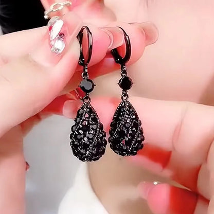 Black Crystal Shiny Rhinestone Water Drop Earring