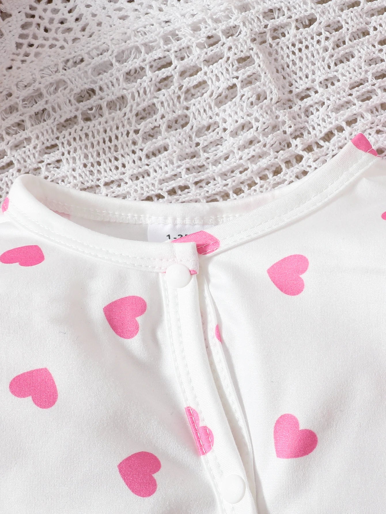 Lightweight Long-Sleeve Geometric Three-Piece