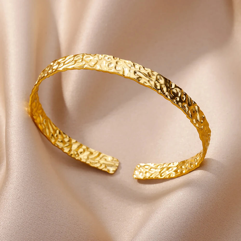 DANA Gold Chunky Flower Cuff Bangle Bracelet