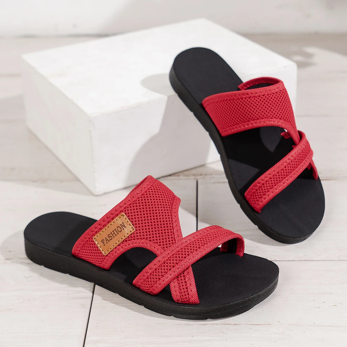 Mesh Breathable Flat Sandals