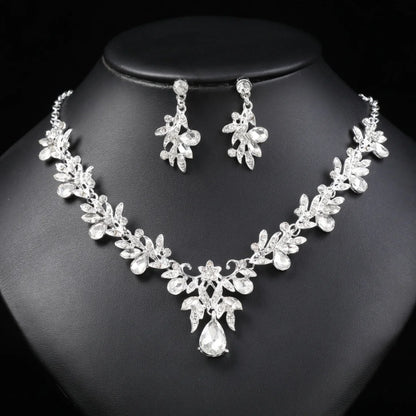 Cross Mirror Exaggerated Gemstone Necklace Set