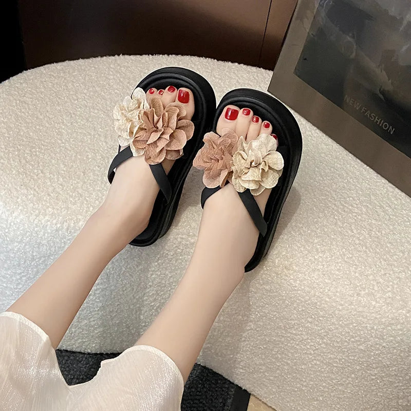 DANA Two-Tone Floral Sandals