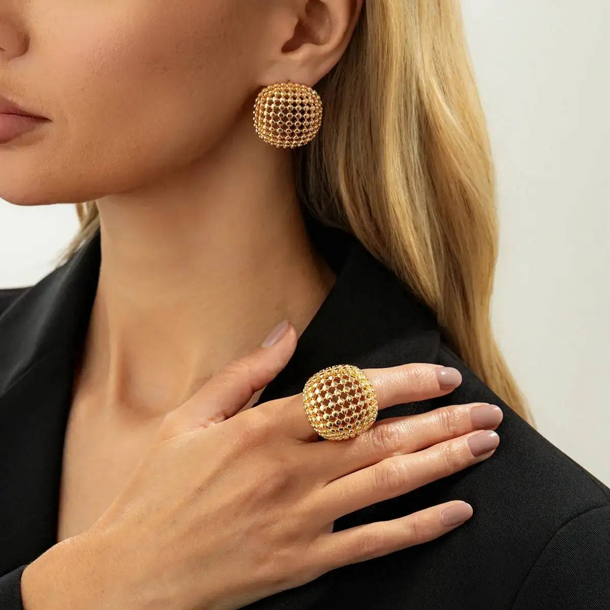 Elegant Gold Geometric Stud Earrings Ring Retro Square Round Earrings Knuckle Set