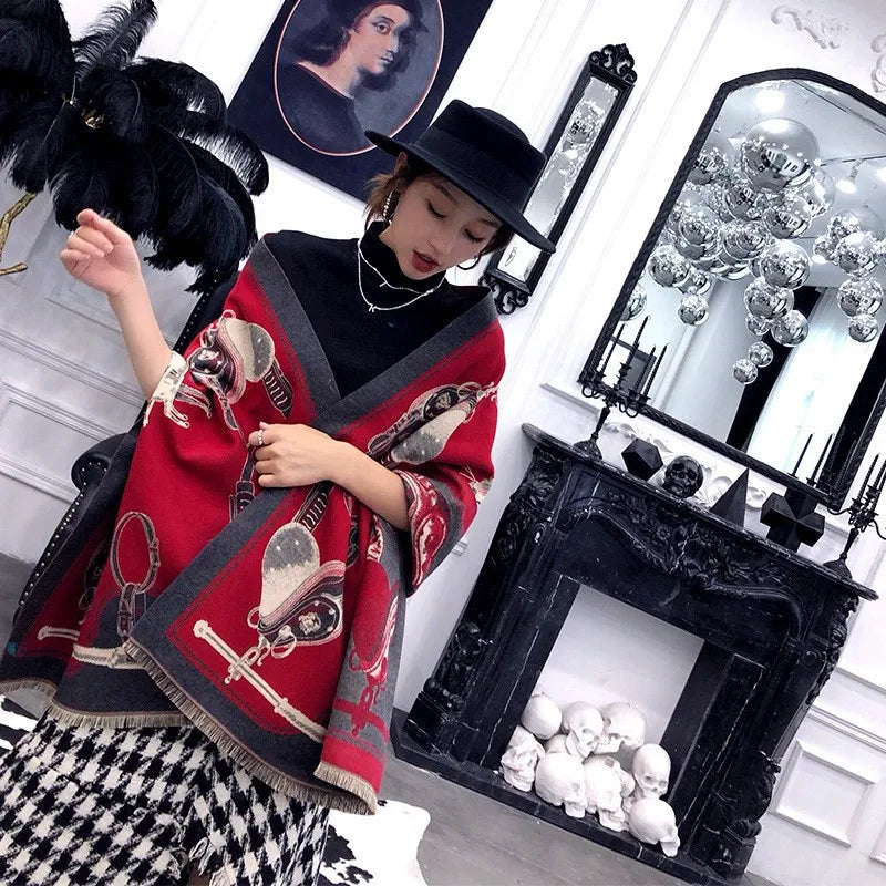 وشاح سميك من الكشمير الفاخر بطبعة حصان