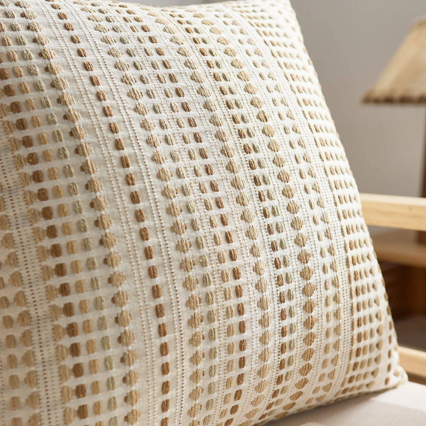 Modern Nordic style yarn-dyed polka dot pillow case