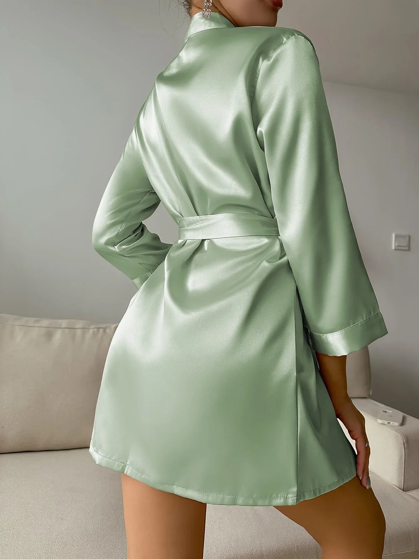 Silk Tie-Waist Short Robe L