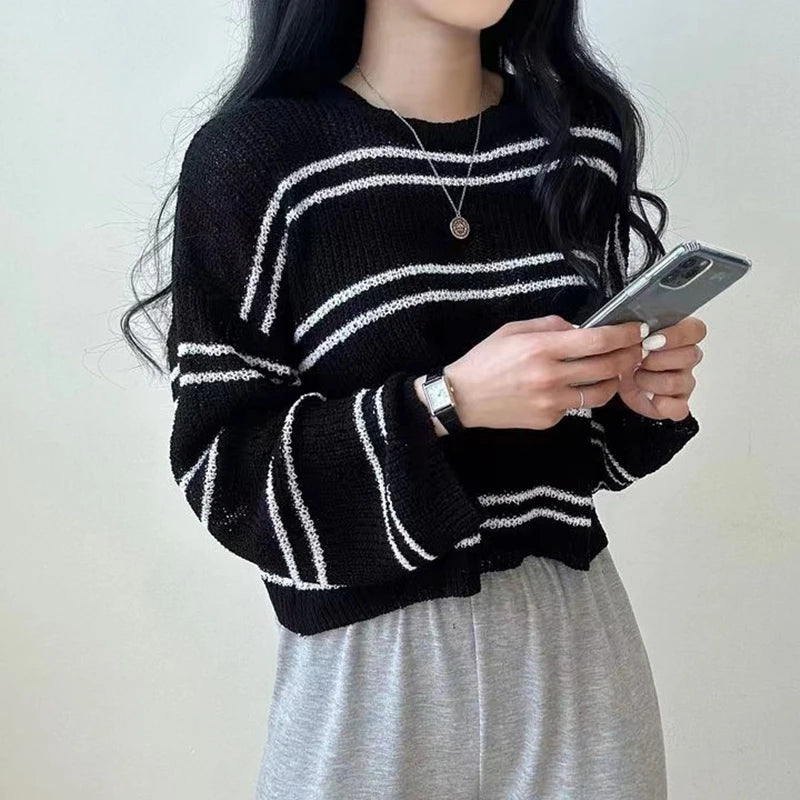 Sunscreen Blouse Hollow Out Pullover Long Sleeve O-neck Loose Sweater