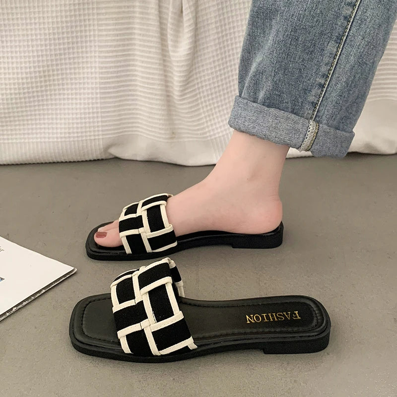 Flip-flops Open-toe Chunky Slippers