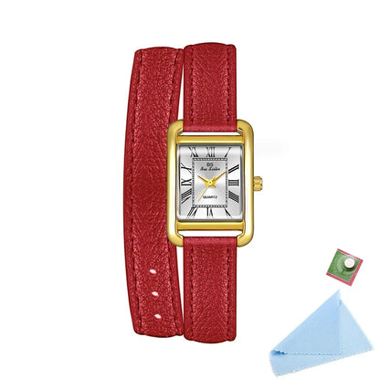 ساعة مربعة من الجلد باللون الوردي الذهبي العتيق