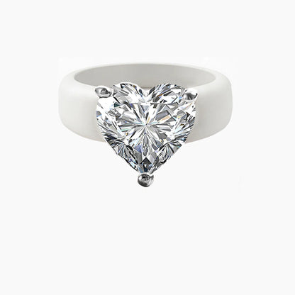 Silicone Holder Silver Three Claw Heart-Shaped Cubic Zirconia Ring