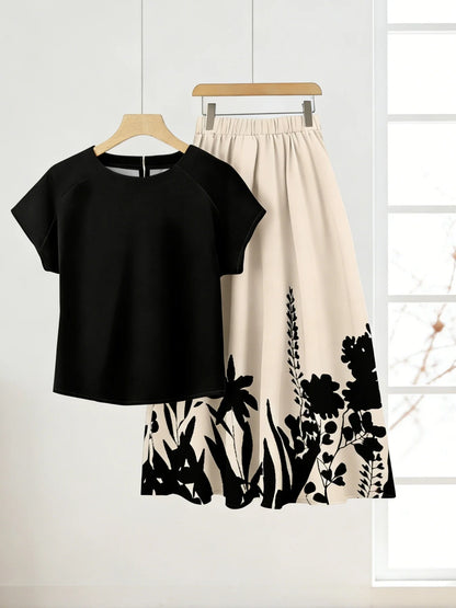 Plus Size Loose Black Simple Top Plant Printed Half Skirt Two-Piece Set