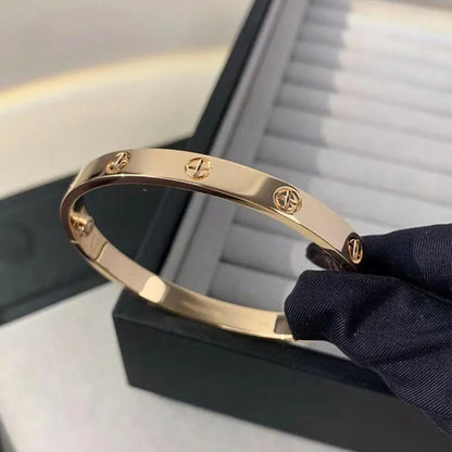 DANA Gold Zircon And Cross Nut Nail Bracelet